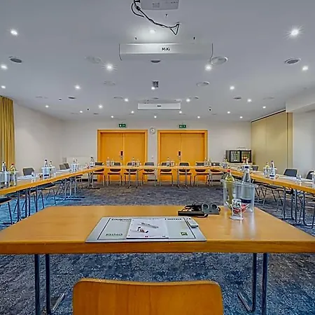 Hotel Akzent 3*